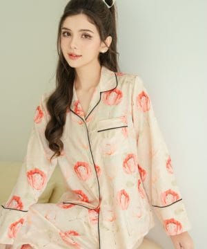 Alternative view of Pyjama Hoạ Tiết Sang Trọng Chất Liệu Lụa Gấm